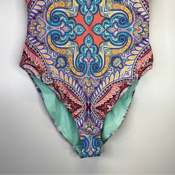 Jessica Simpson Printed Reversible One Piece swimsuit - M - Picture 5 of 14